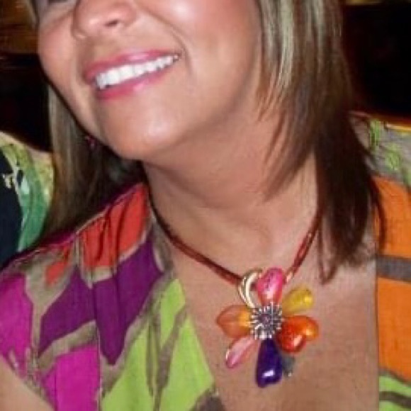 Cache Bodycon Multi -Color Dress~with Red Buckle Size 10 1 time worn on a cruise - Picture 7 of 7